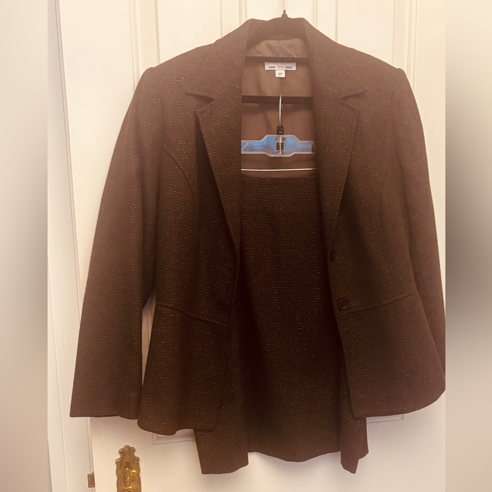 Della Spiga two piece skirt suit